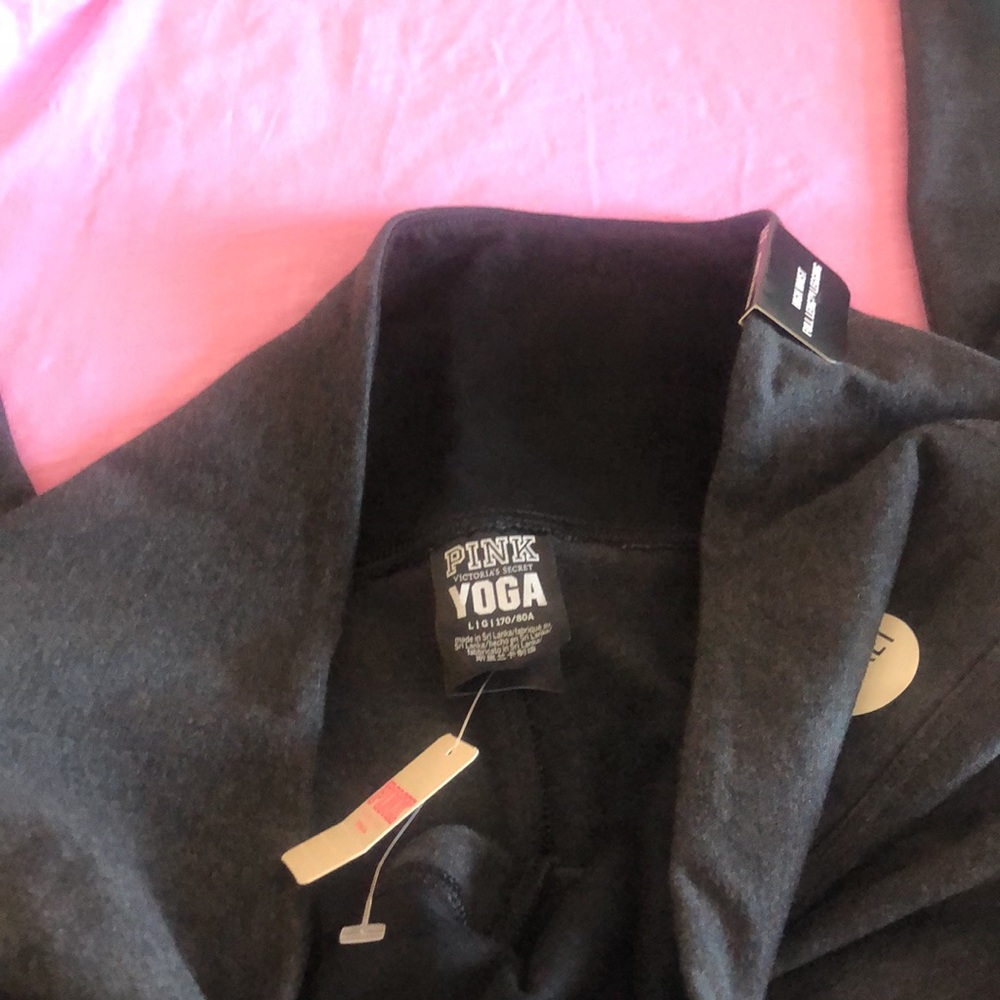 Pink Victoria’s Secret Set - Picture 5 of 5